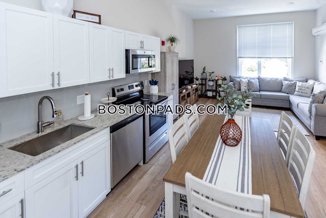 Fall River - $2,800+ /mo