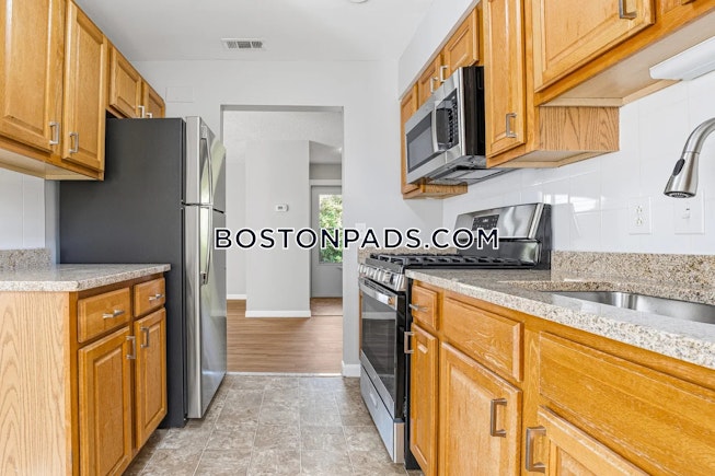 Dartmouth - $2,295+ /mo