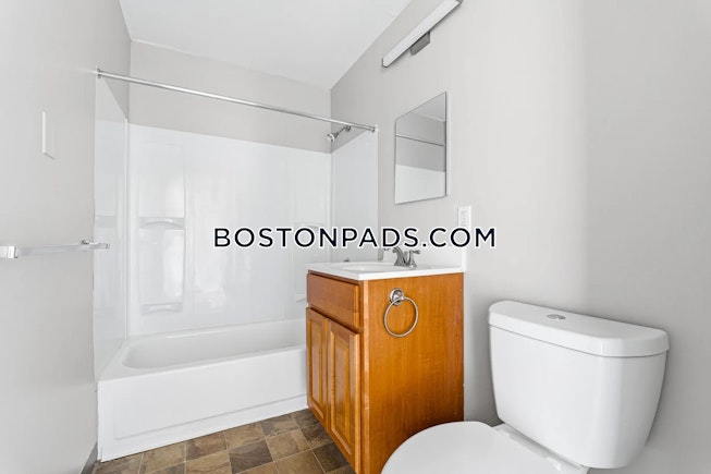 Dartmouth - $2,595+ /mo