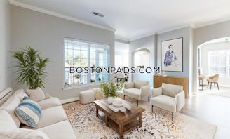 Foxborough Boulevard, Foxborough