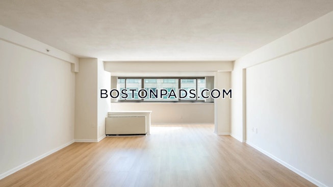 Boston - $4,000+ /mo