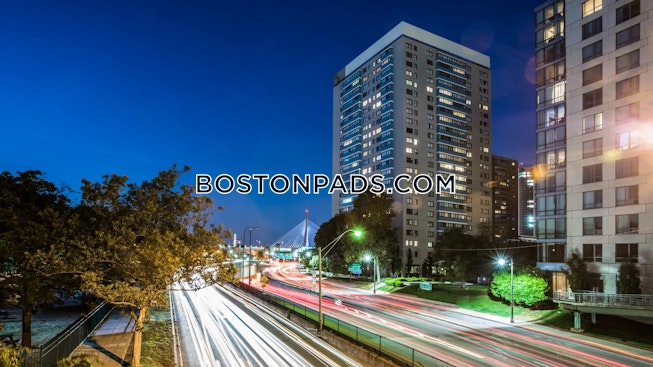 Boston - $2,720+ /mo