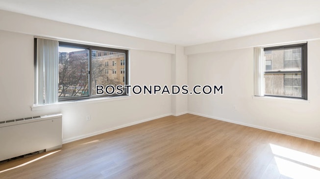 Boston - $2,720+ /mo