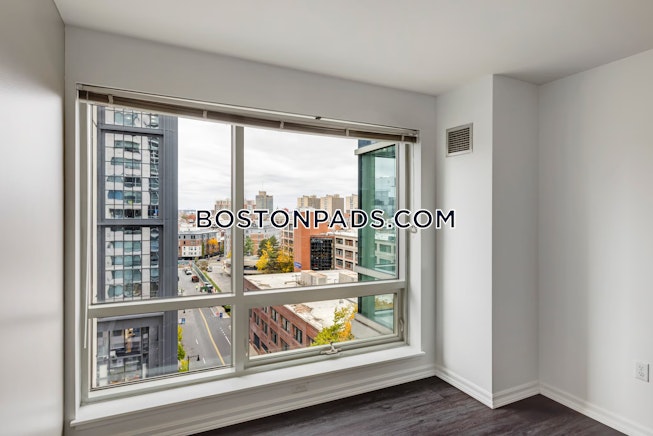 Boston - $3,816+ /mo