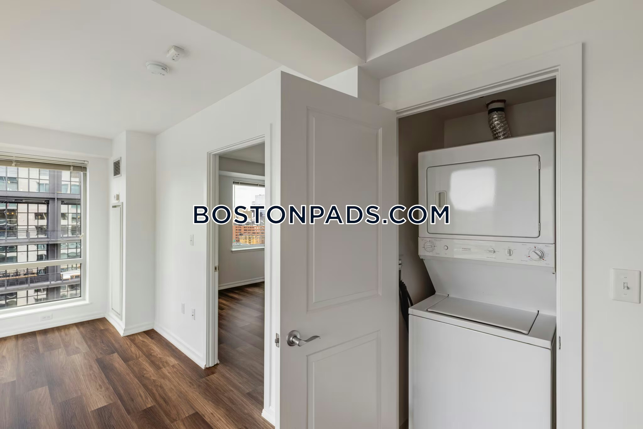Boston - 1 Beds, 1 Baths