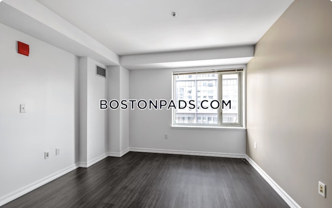 Boston - $5,585+ /mo