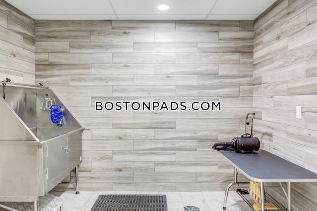 Cambridge - $5,755+ /mo