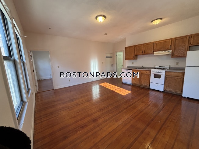 Boston - $2,250+ /mo