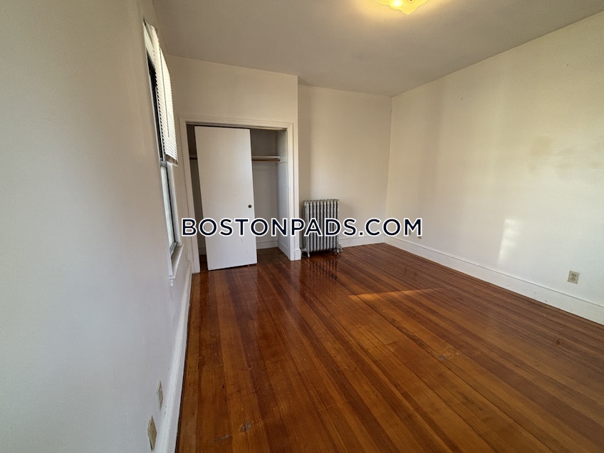 Boston - $2,250+ /month