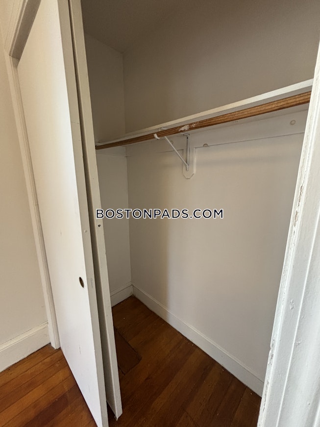 Boston - $2,250+ /mo