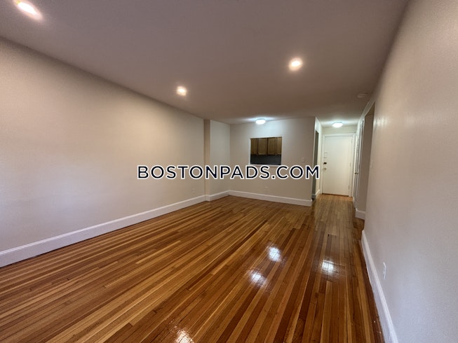 Brookline - $3,245+ /mo