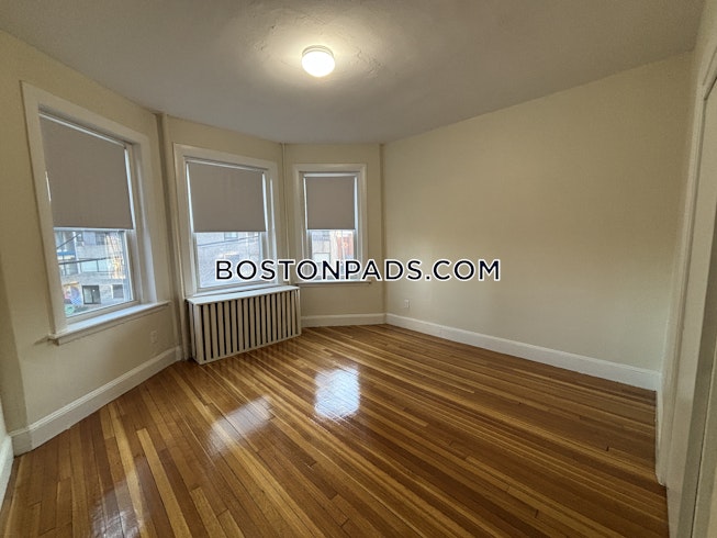 Brookline - $3,245+ /mo