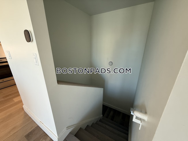 Boston - $4,200+ /mo