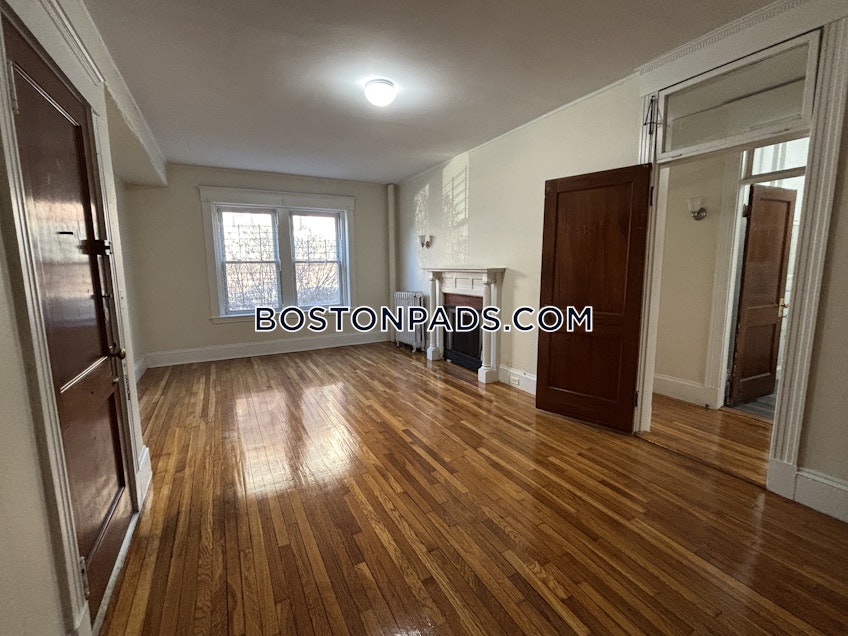 Boston - $3,195+ /month