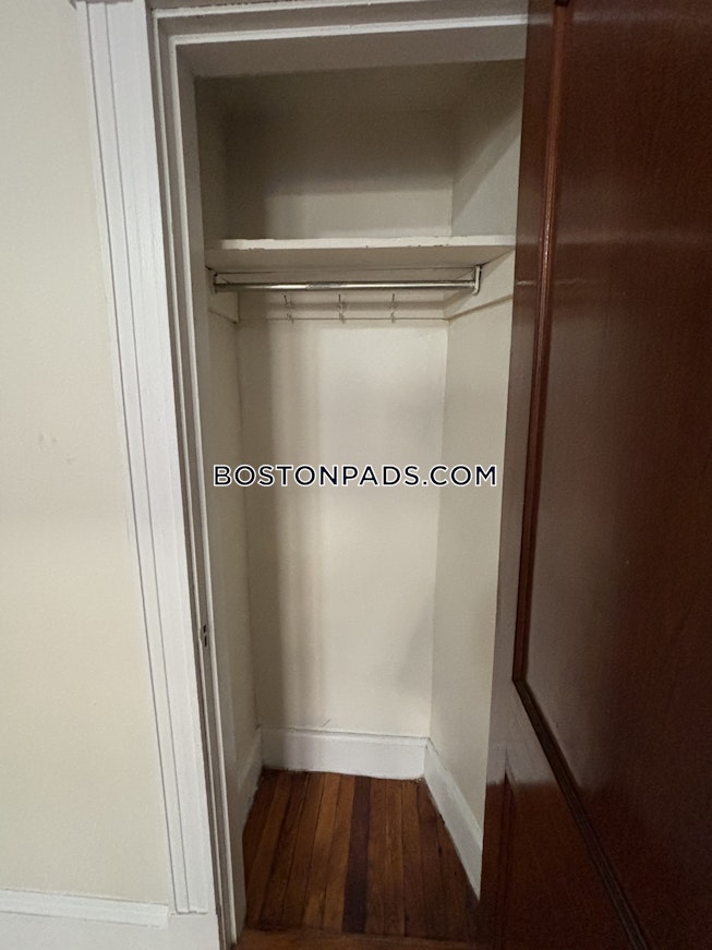 Boston - $3,195+ /mo