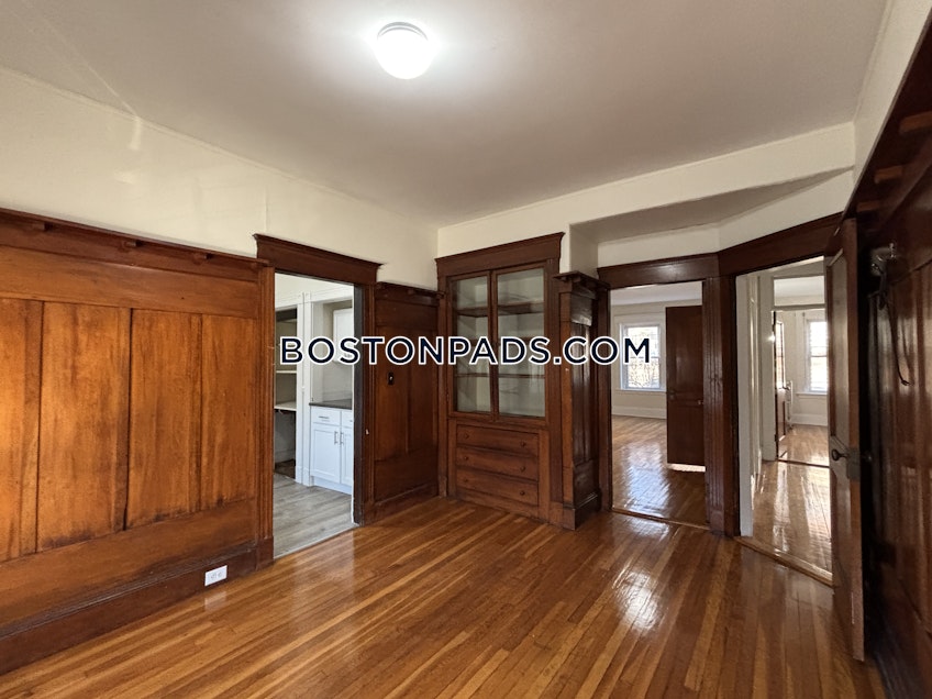 Boston - $3,195+ /month