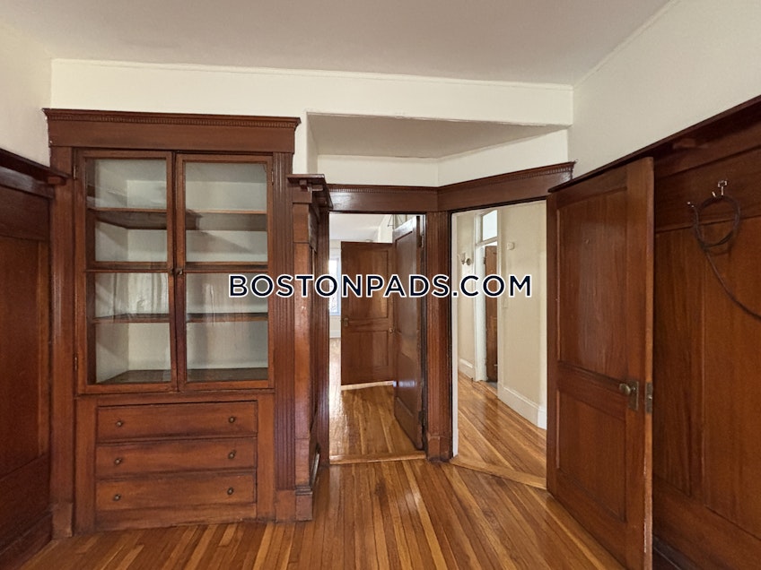 Boston - $3,195+ /month