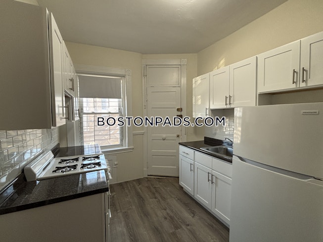 Boston - $3,195+ /mo