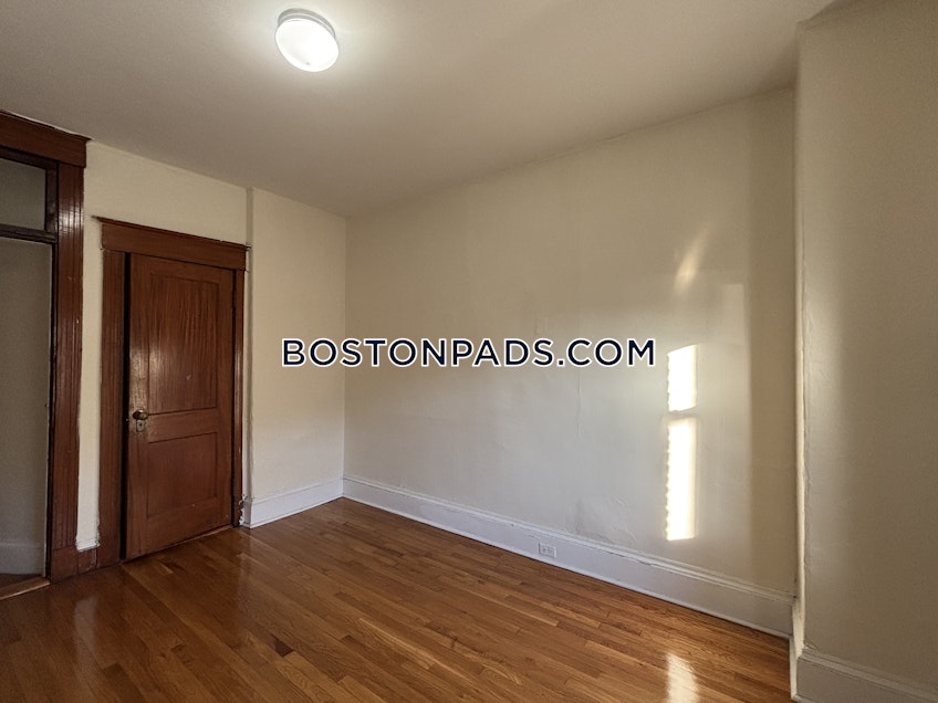 Boston - $3,195+ /month