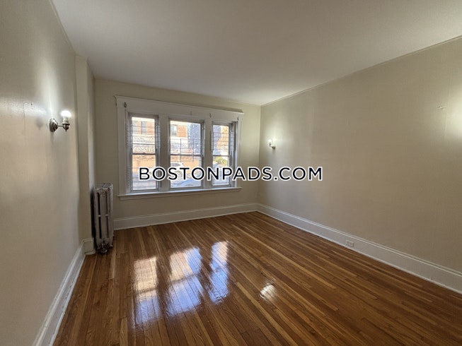 Boston - $3,195+ /mo