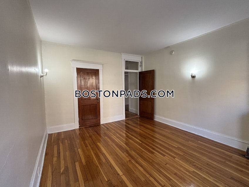 Boston - $3,195+ /month