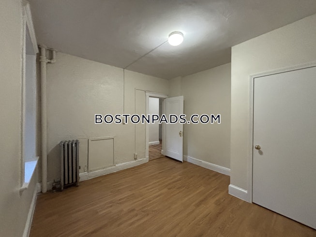 Boston - $2,745+ /mo