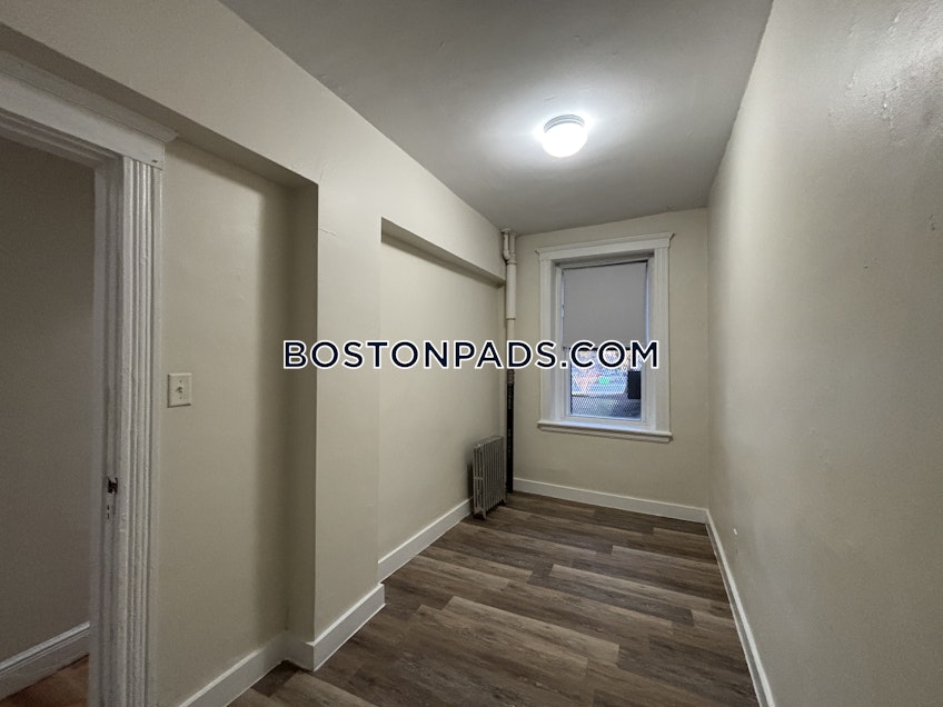 Boston - $2,745+ /month