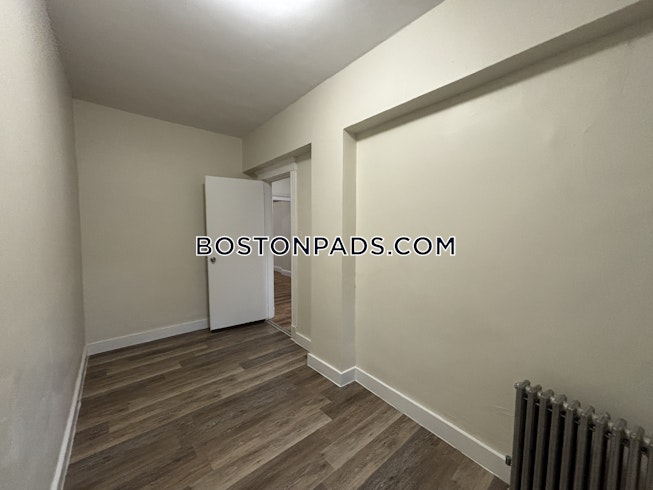 Boston - $2,745+ /mo