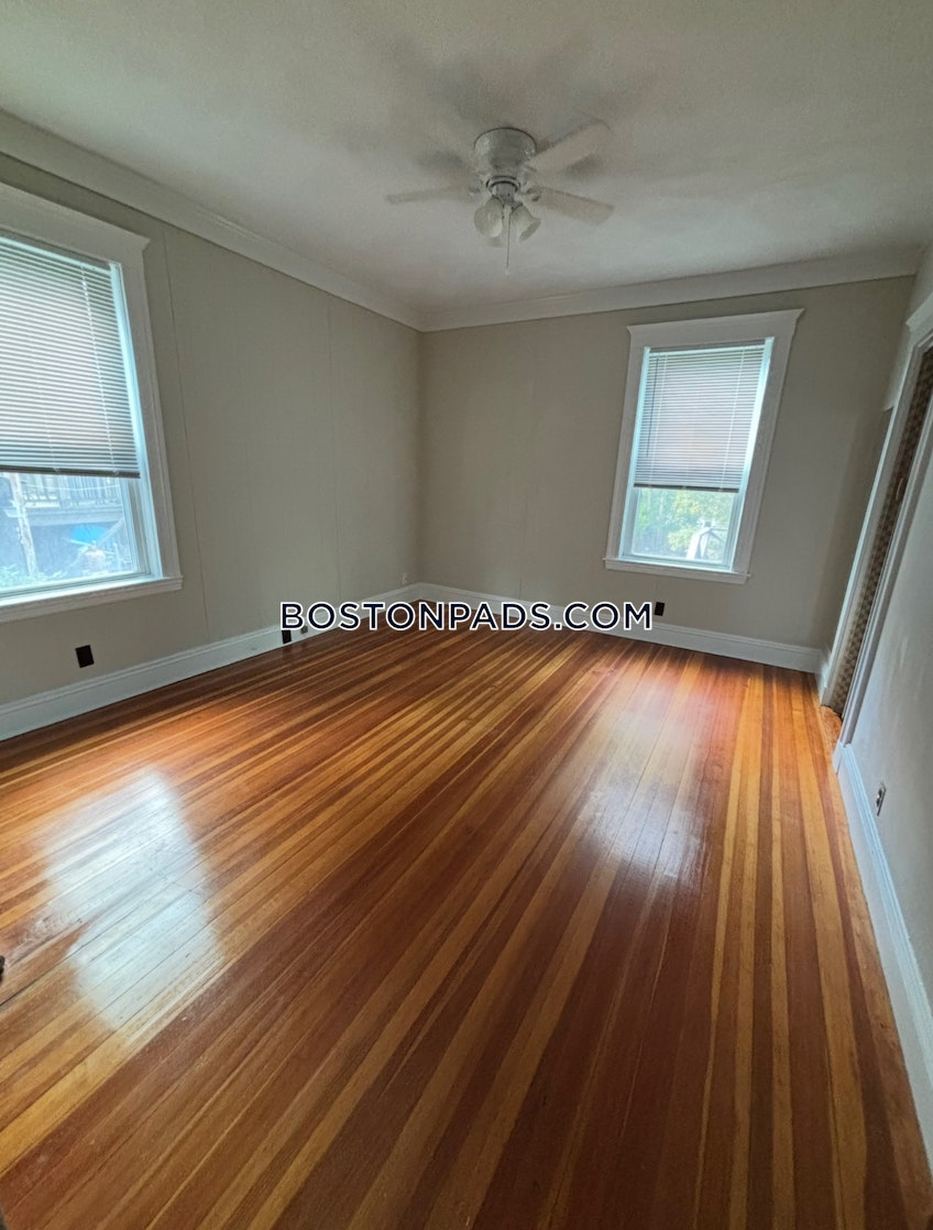 Boston - $2,500+ /month