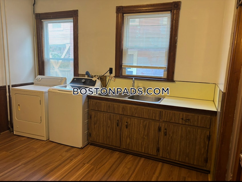 Boston - $2,500+ /month
