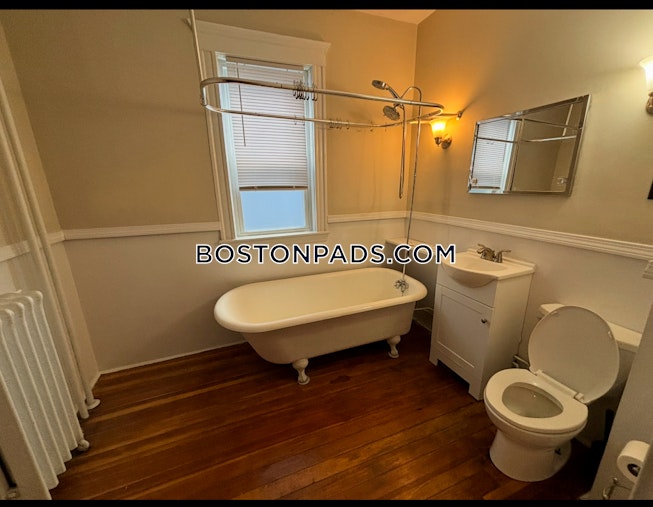 Boston - $2,500+ /mo