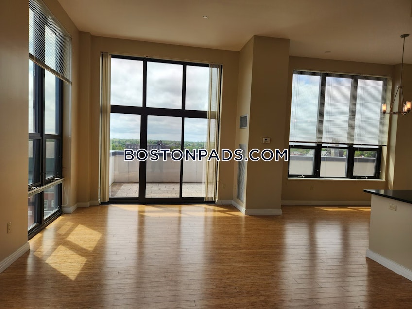 New Bedford - $2,995+ /month