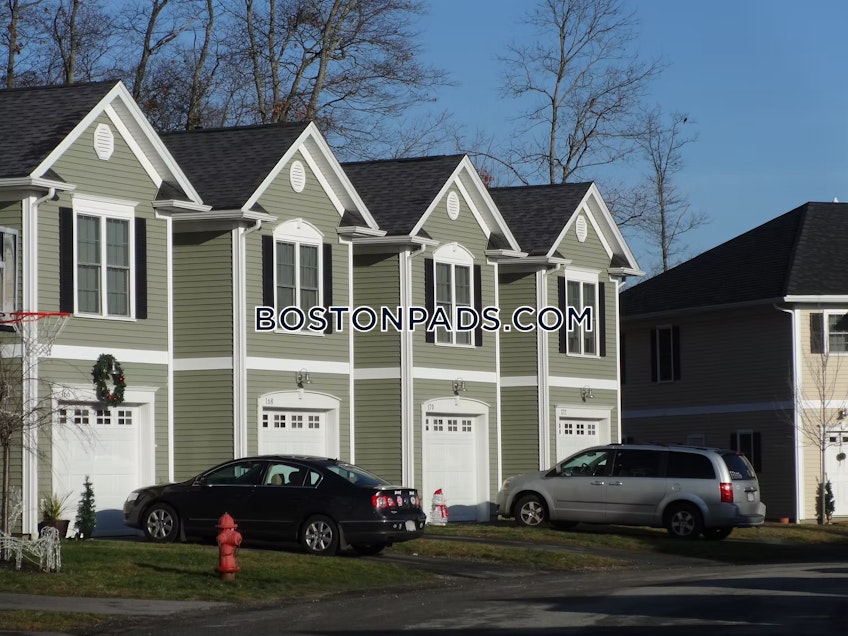 Seekonk - $2,450+ /month