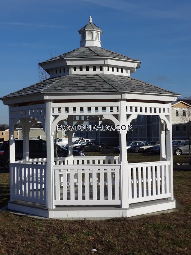 Seekonk - $2,450+ /mo