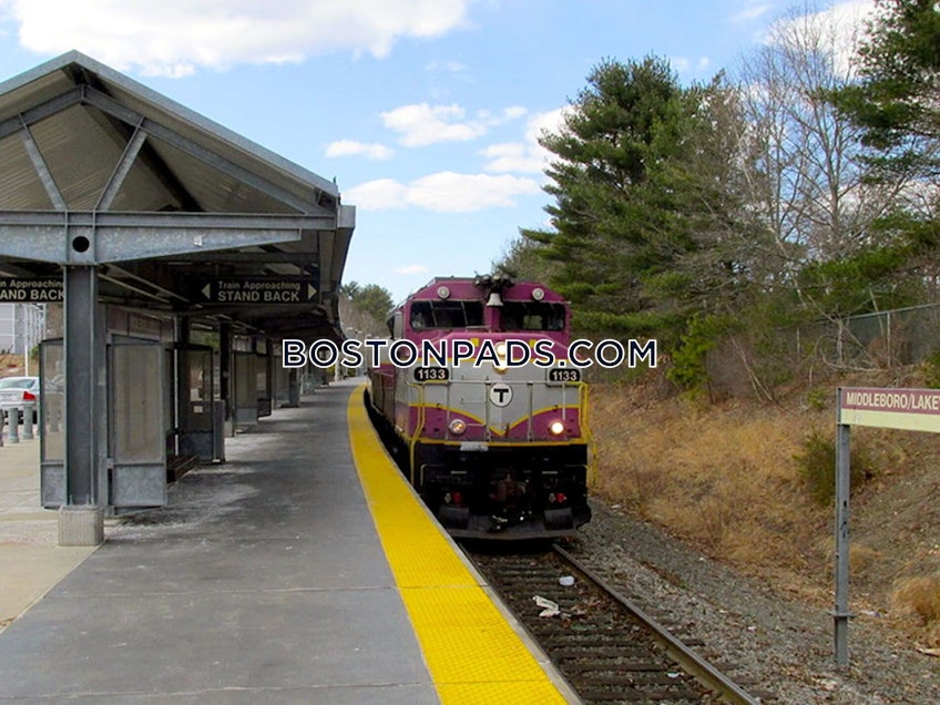 Lakeville - $2,195+ /month