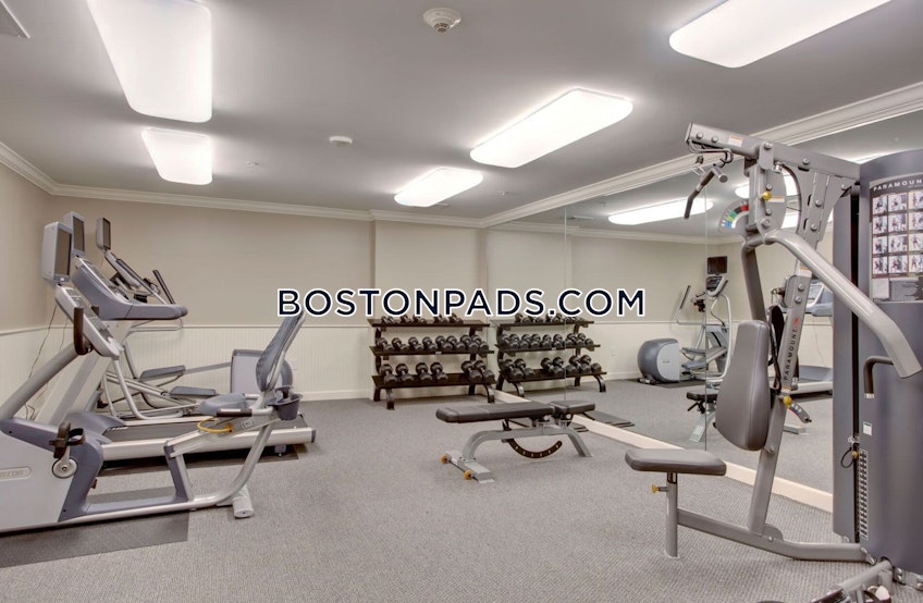 Lakeville - $2,395+ /month