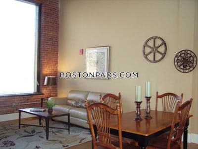 Clinton 1 bedroom 1 baths Luxury in Clinton - $1,860 No Fee