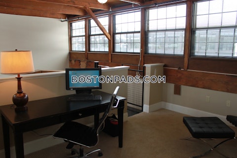 Green St. Clinton photo 12