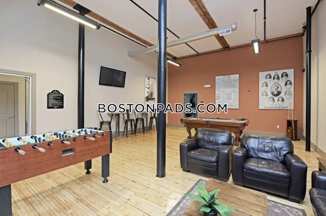 Clinton - $3,520+ /mo