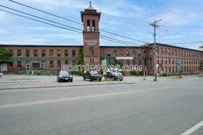 Clinton 1 bedroom 1 baths Luxury in Clinton - $1,700 No Fee