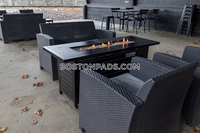 Worcester - $2,025+ /mo