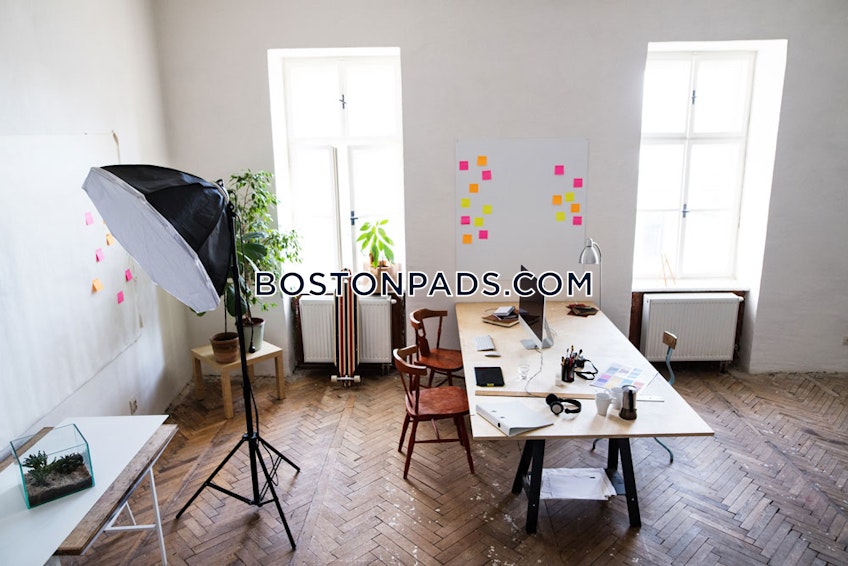 Worcester - $2,250+ /month