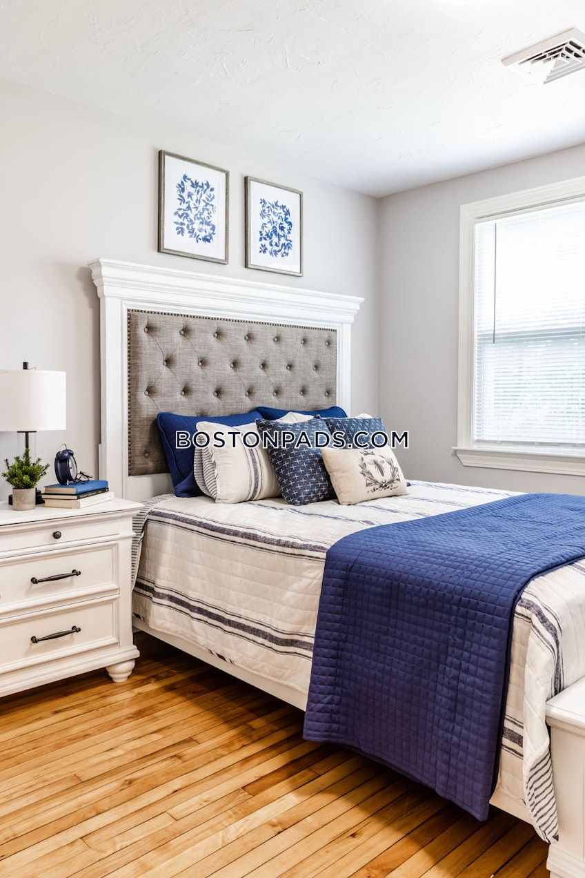 Ayer - $2,325+ /month