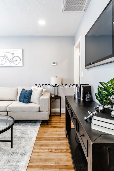 Ayer Apartment for rent 2 Bedrooms 1 Bath - $2,435 No Fee