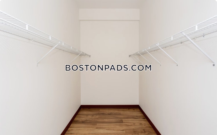 River St., Fitchburg