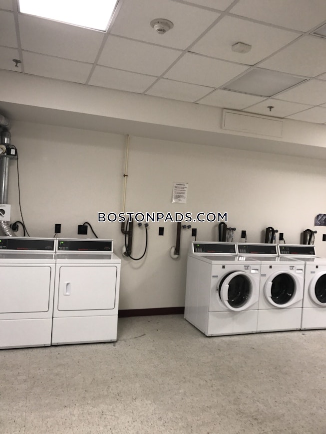 Fitchburg - $1,560+ /mo