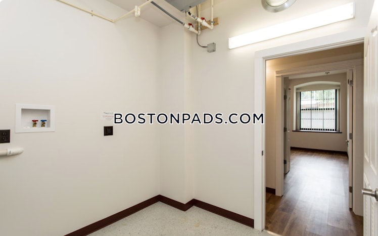 River St., Fitchburg