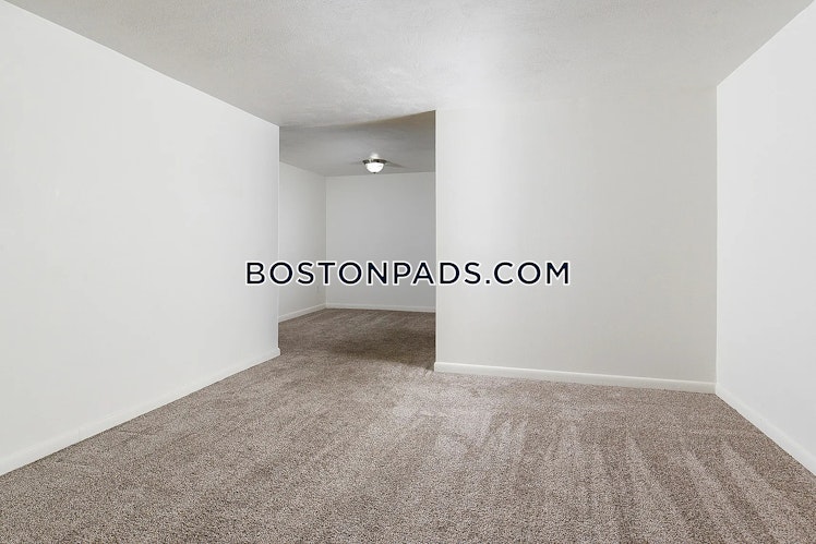 Heritage Ln., Leominster