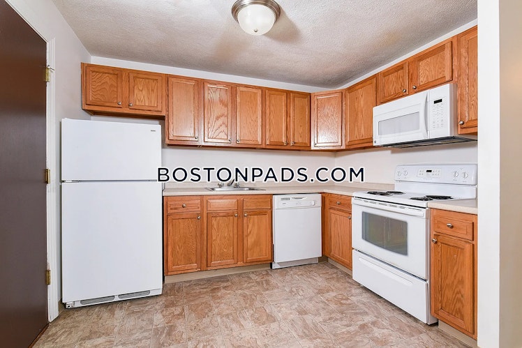 Heritage Ln., Leominster