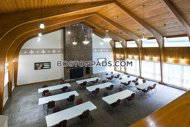 Leominster - $1,660+ /mo